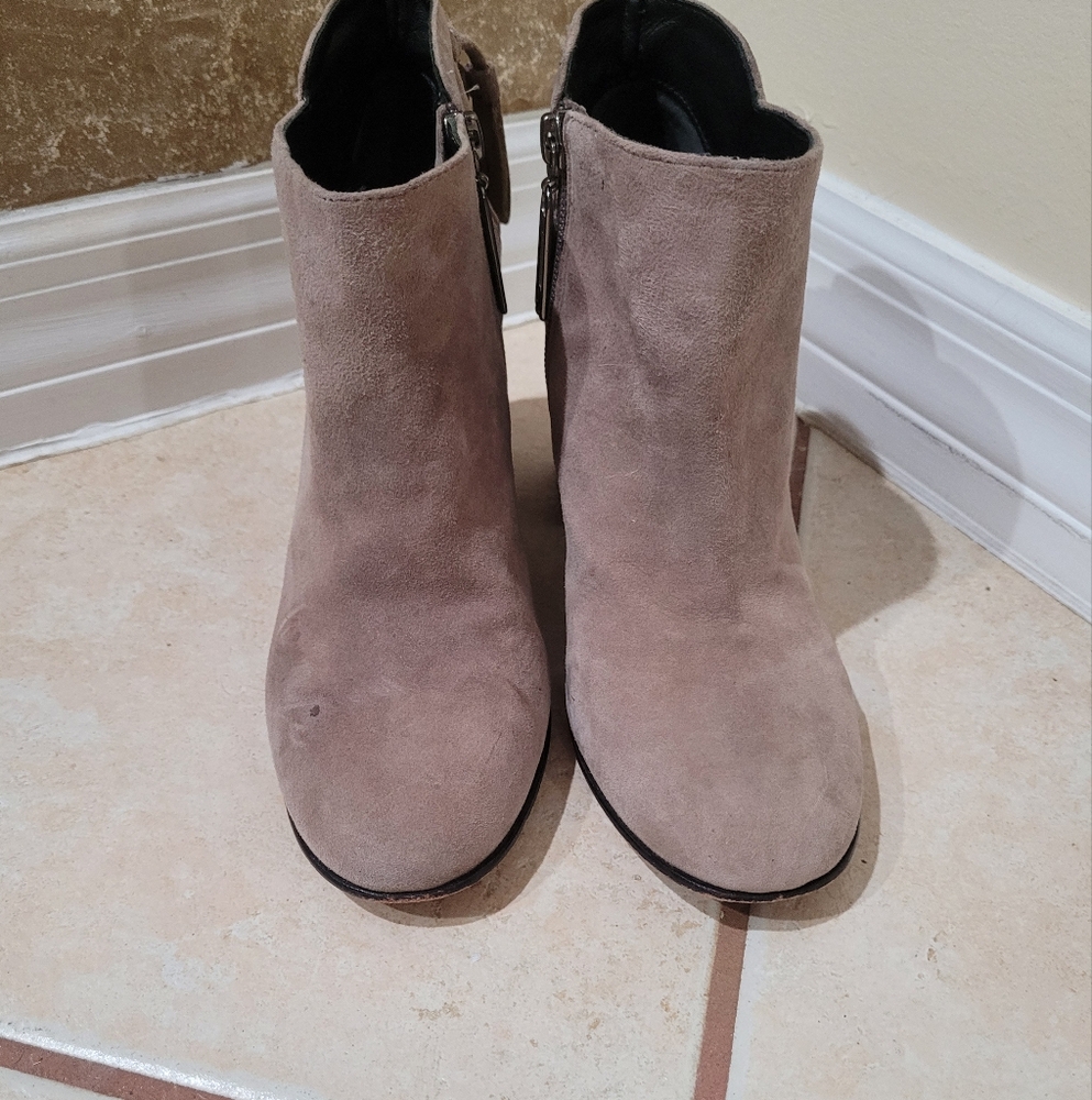 Rachel Zoe Tan Ankle Booties with Block Heel